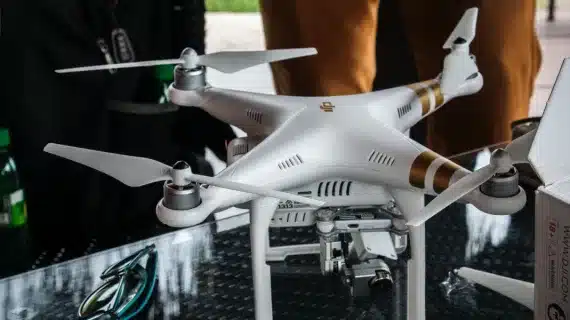 Masa Depan Pertanian: Bagaimana Drone Sprayer Mengubah Cara Bertani